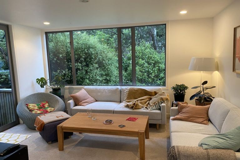 Photo of property in 37e Ngaio Road, Kelburn, Wellington, 6012