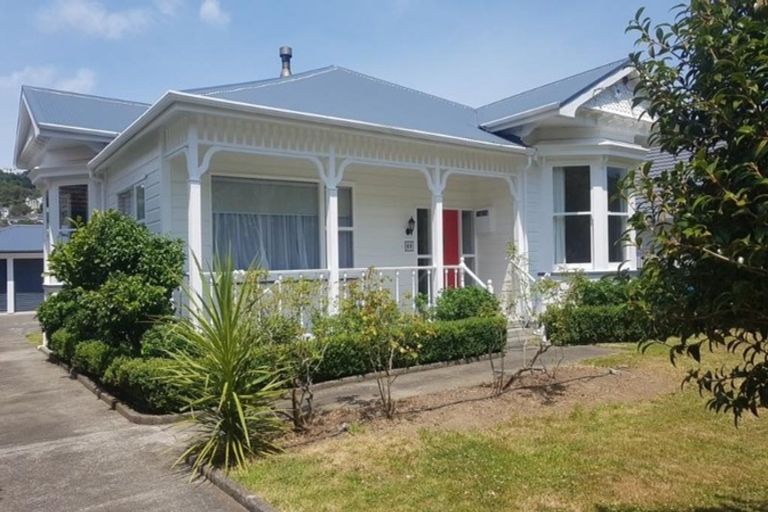 Photo of property in 89 Derwent Street, Island Bay, Wellington, 6023