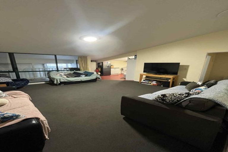 Photo of property in 8/5 Hopper Street, Mount Cook, Wellington, 6011