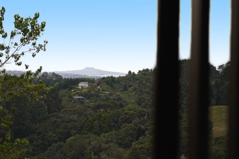 Photo of property in 180 Ara-kotinga, Whitford, Manurewa, 2576