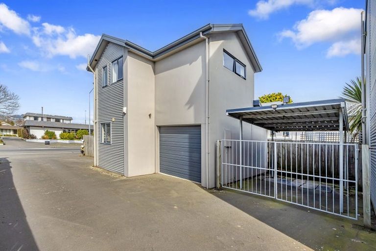 Photo of property in 25 Huxley Street, Sydenham, Christchurch, 8023