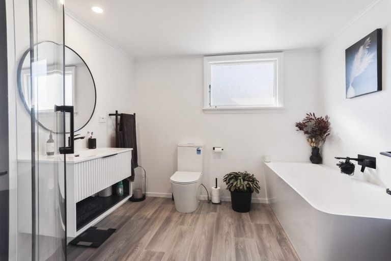 Photo of property in 178a High Street, Oxford, 7430