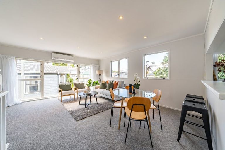 Photo of property in Mcfarlane Mews, 7/2 Mcfarlane Street, Mount Victoria, Wellington, 6011