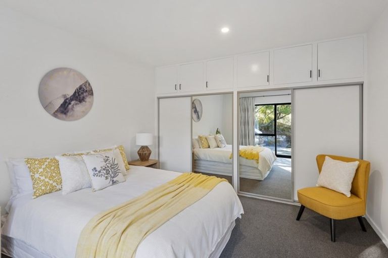 Photo of property in 126 Dyers Pass Road, Cashmere, Christchurch, 8022