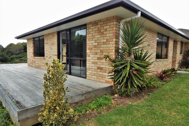 Photo of property in 36 Aranga Road, Kerikeri, 0230