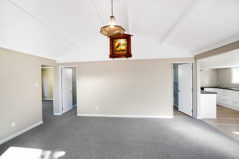 Photo of property in 14 Penfold Square, Leithfield, 7481