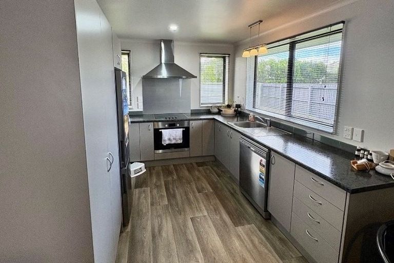 Photo of property in 10a-b Harkness Place, Westport, 7825