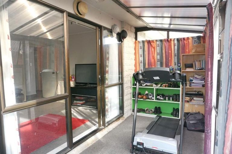 Photo of property in 57 Kuaka Crescent, Bromley, Christchurch, 8062