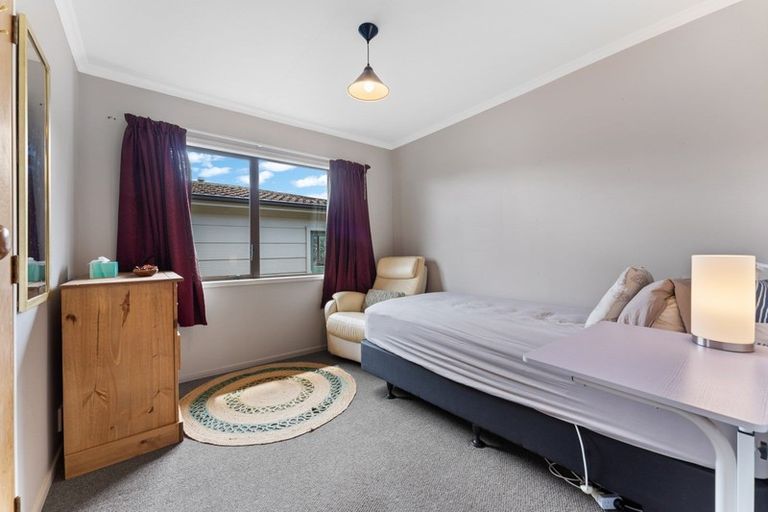 Photo of property in 21 Moore Street, West End, Palmerston North, 4412