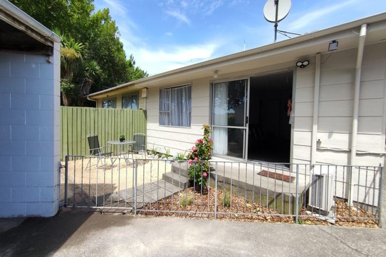 Photo of property in 4/581 Gloucester Street, Linwood, Christchurch, 8011