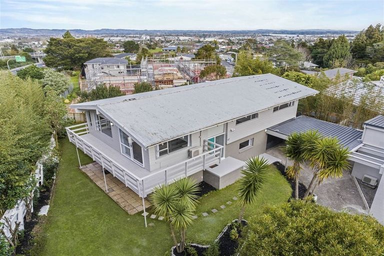 Photo of property in 47 Arthur Road, Hillpark, Auckland, 2102