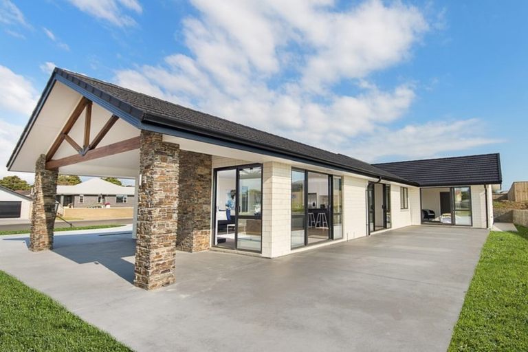 Photo of property in 110 Ti Tree Way, Hunua, 2583