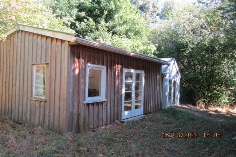 Photo of property in 40 Hunters Road, Diamond Harbour, 8971