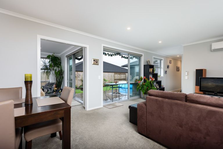 Photo of property in 17 Kanono Close, Papamoa Beach, Papamoa, 3118