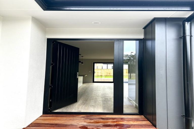 Photo of property in 64 Panama Crescent, West Melton, 7676