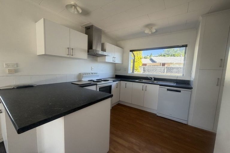 Photo of property in 16 Crombie Street, Bellevue, Tauranga, 3110