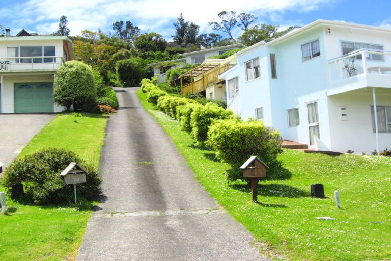 Photo of property in 20 Zita Avenue, Matakatia, Whangaparaoa, 0930
