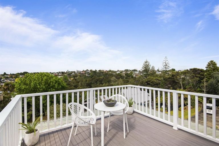 Photo of property in 21 Tui Glen Road, Birkenhead, Auckland, 0626