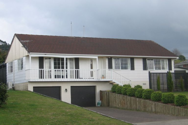 Photo of property in 17 Neri Crescent, Pomare, Rotorua, 3015