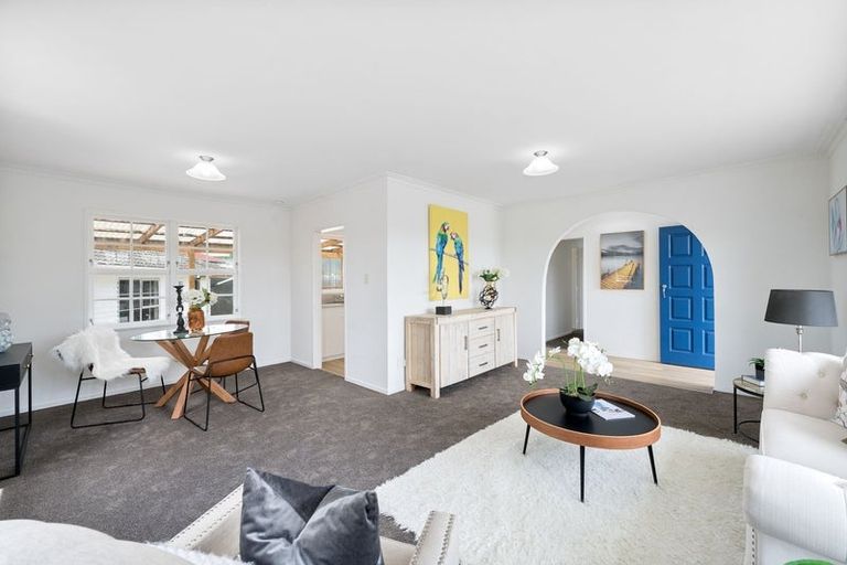 Photo of property in 402 West Coast Road, Glen Eden, Auckland, 0602