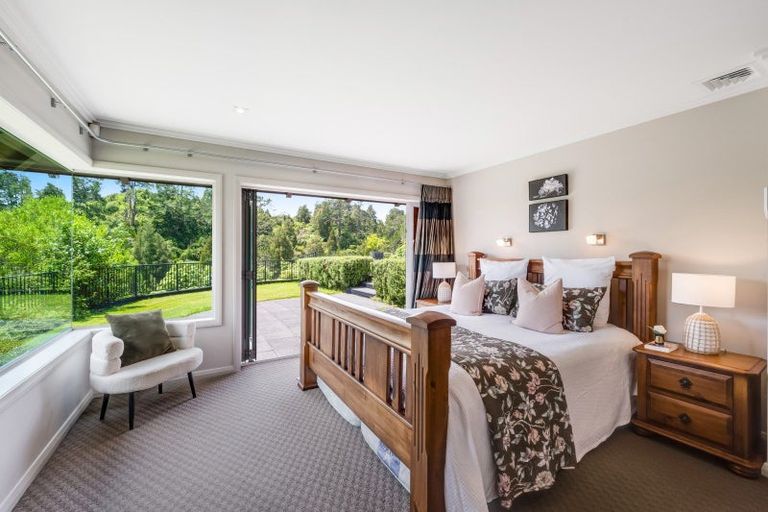 Photo of property in 17 Pearson Road, Whitford, 2571