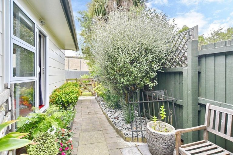 Photo of property in 66a Ayers Street, Rangiora, 7400