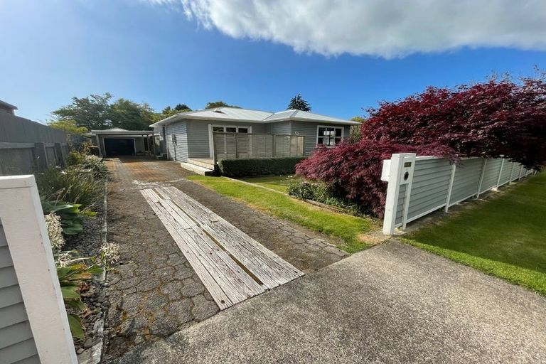 Photo of property in 4 Nikau Street, Inglewood, 4330