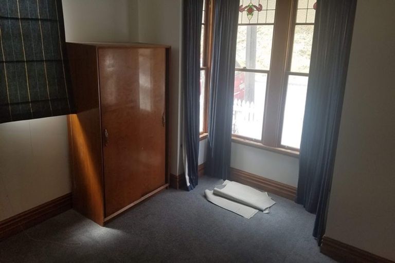 Photo of property in 138 Russell Terrace, Berhampore, Wellington, 6023