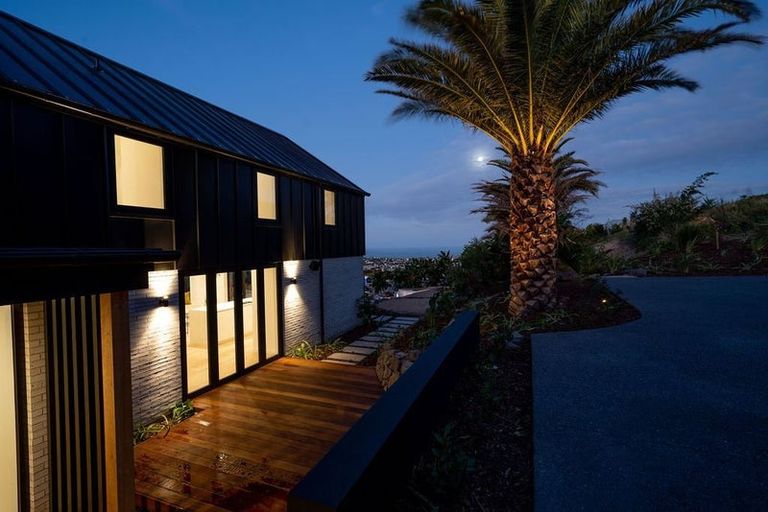 Photo of property in 9 Loader Lane, Clifton, Christchurch, 8081