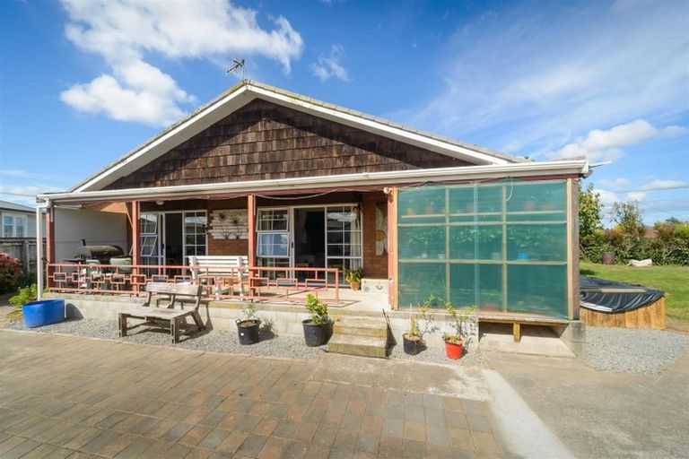 Photo of property in 128 High Street, Bulls, 4818