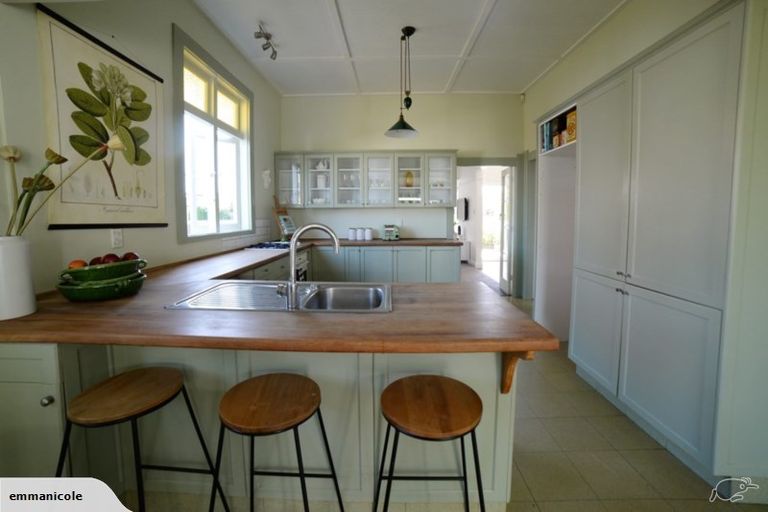 Photo of property in 8 Saint Olpherts Avenue, Hamilton East, Hamilton, 3216