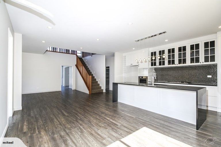 Photo of property in 39 Remuremu Street, Long Bay, Auckland, 0630