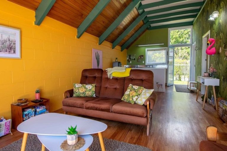 Photo of property in 252 Patons Rock Road, Patons Rock, Takaka, 7182