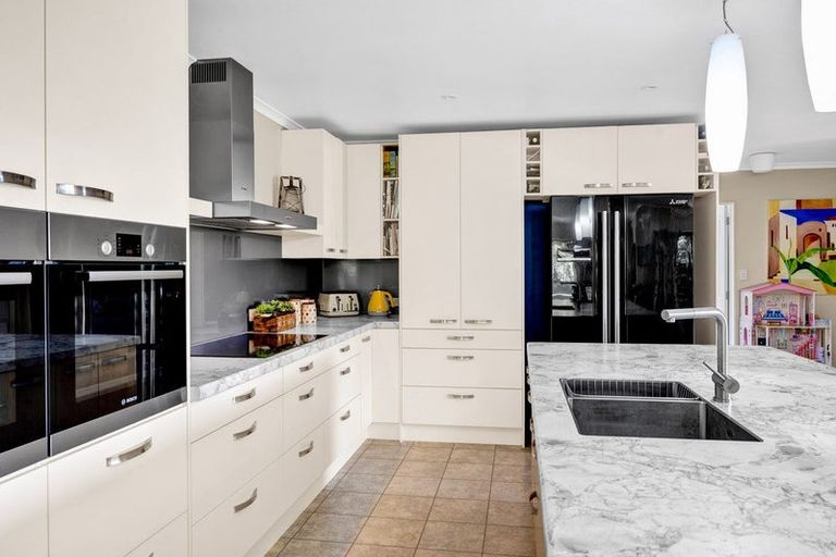 Photo of property in 126a Whenuku Road, Normanby, Hawera, 4675