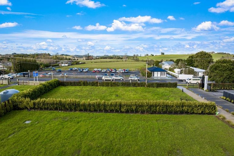 Photo of property in 14 Tiaki Lane, Matakana, 0985