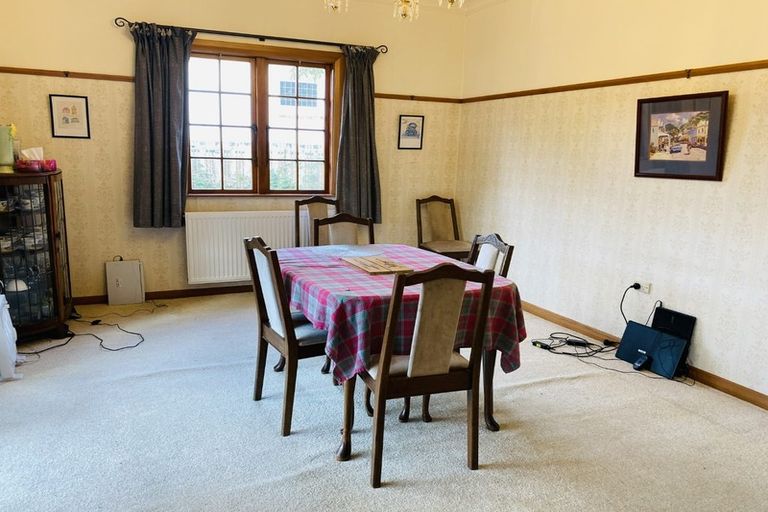 Photo of property in 13 Burrows Avenue, Karori, Wellington, 6012