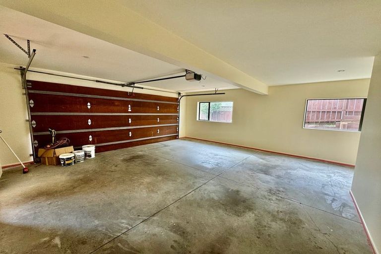 Photo of property in 2b Spencer Road, Pinehill, Auckland, 0632