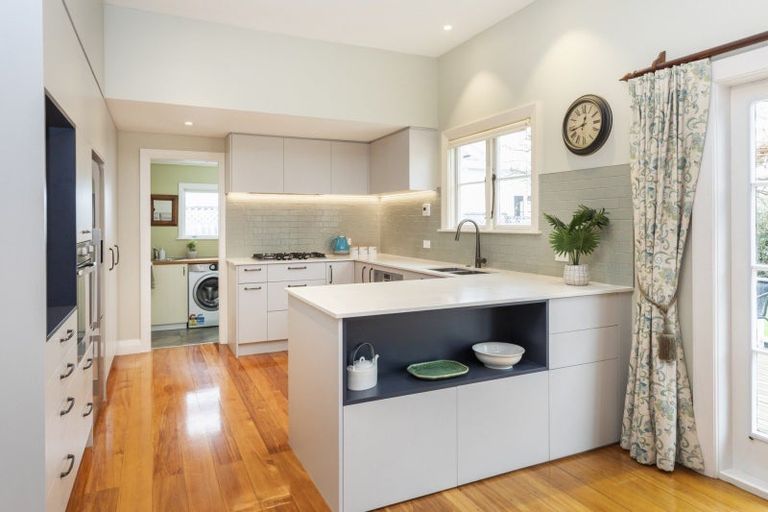 Photo of property in 14 Worsleys Road, Cracroft, Christchurch, 8025