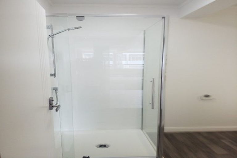 Photo of property in 3/32 Marion Street, Silverstream, Upper Hutt, 5019