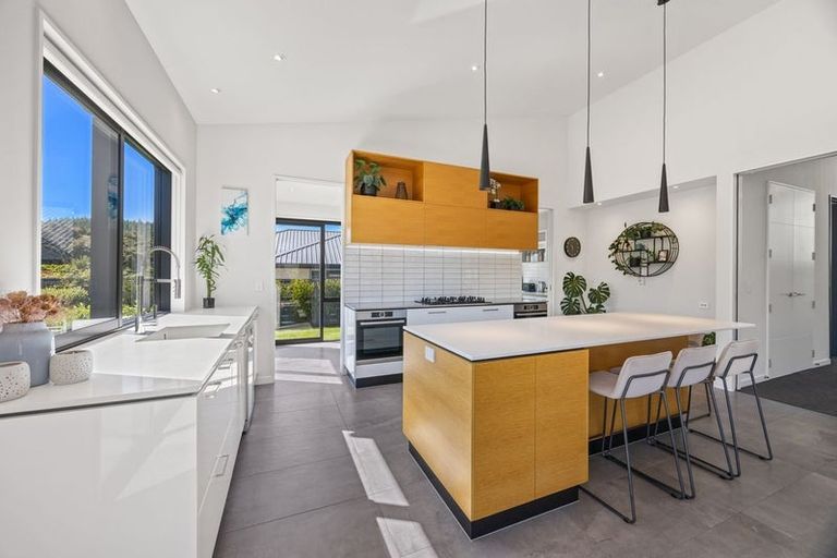 Photo of property in 87a Infinity Drive, Wanaka, 9305