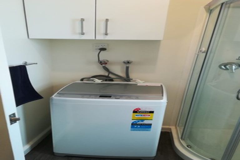 Photo of property in 74-76 Te Awe Awe Street, Hokowhitu, Palmerston North, 4410