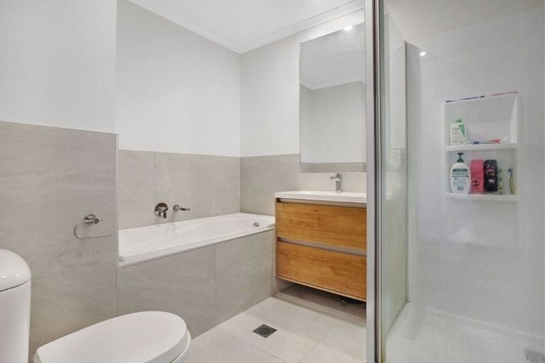 Photo of property in 21a Ventura Street, Mangere, Auckland, 2022