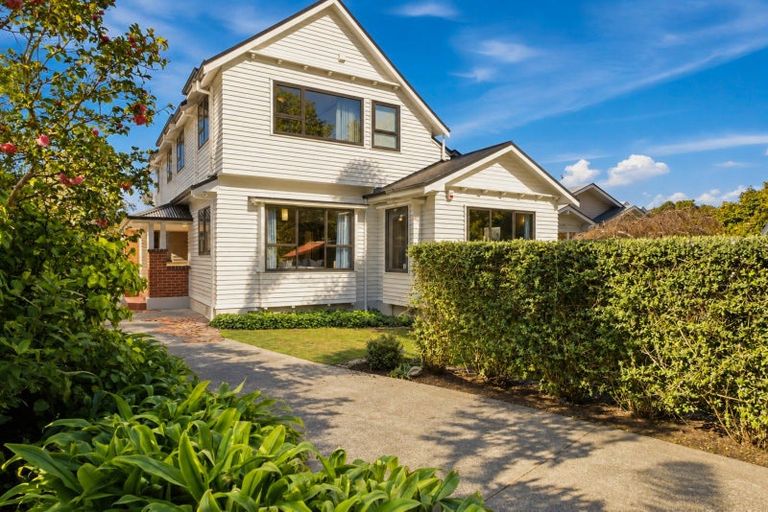 Photo of property in 5 Puriri Street, Woburn, Lower Hutt, 5010