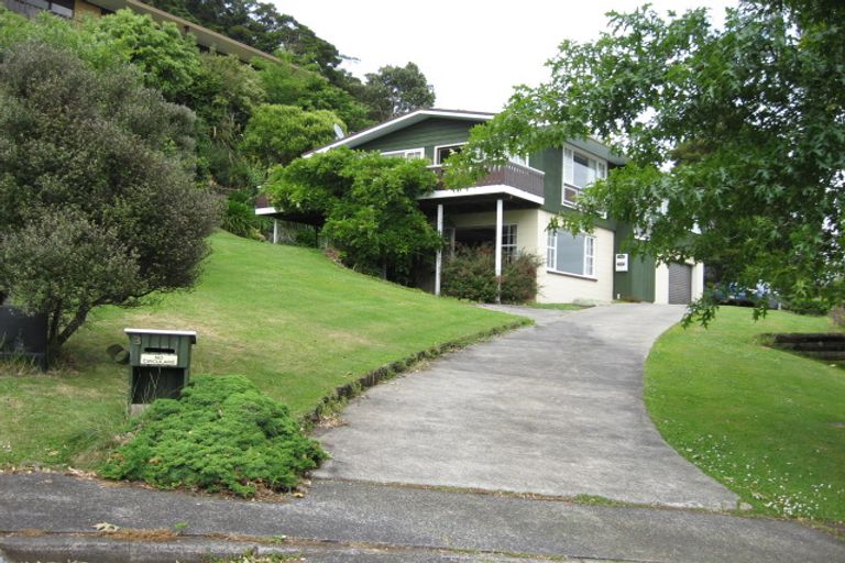 Photo of property in 3 Cromwell Place, Pukekohe, 2120