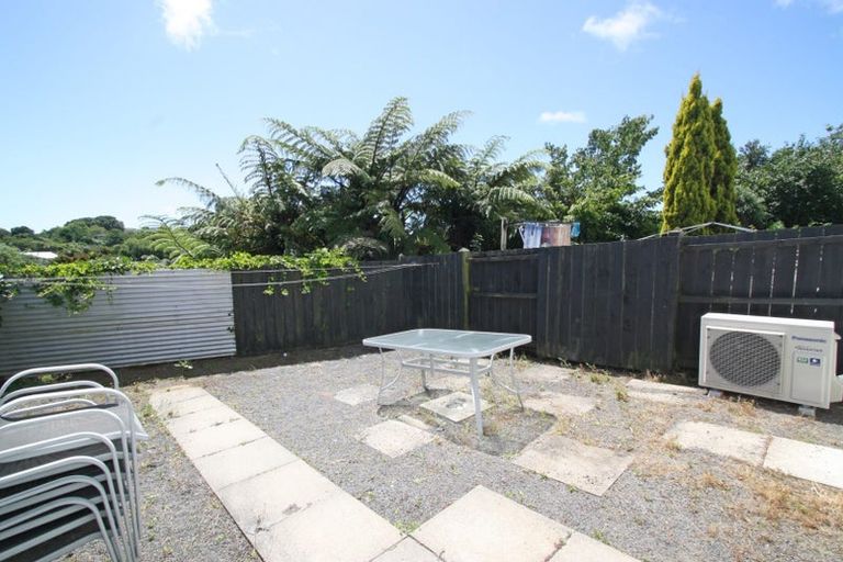 Photo of property in 2/38 Maratahu Street, Westown, New Plymouth, 4310