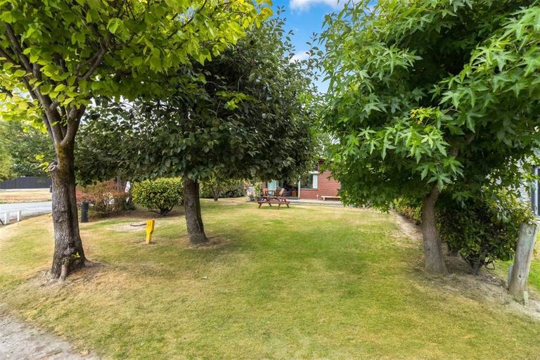 Photo of property in 2 Thomson Street, Arrowtown, 9302