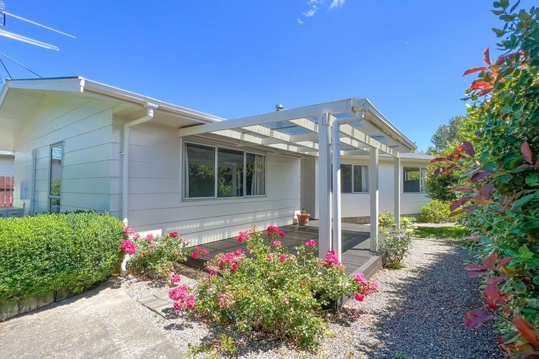 Photo of property in 41 Fisher Place, Carterton, 5713