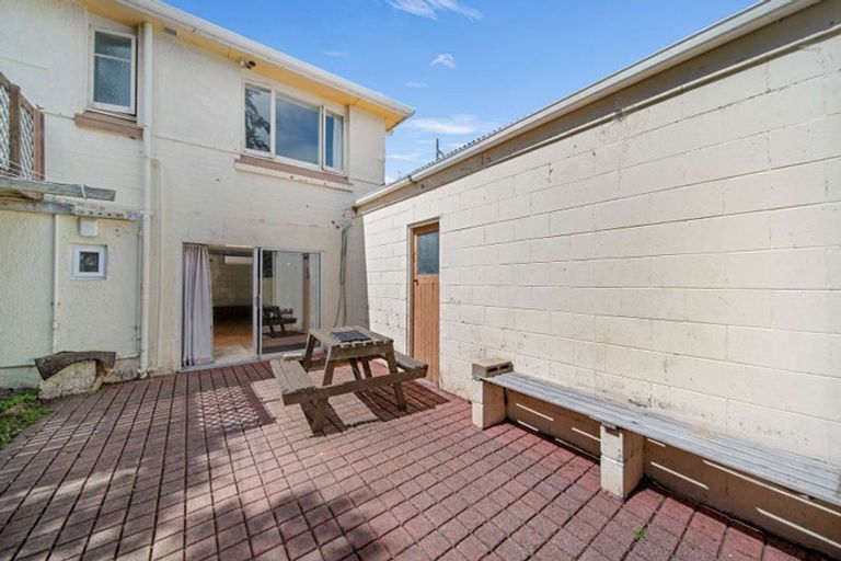 Photo of property in 32 Torquay Street, Abbotsford, Dunedin, 9018