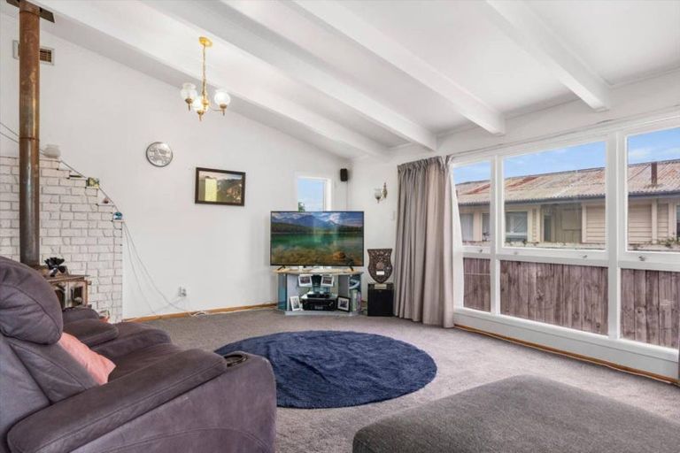 Photo of property in 215 Boucher Avenue, Te Puke, 3119