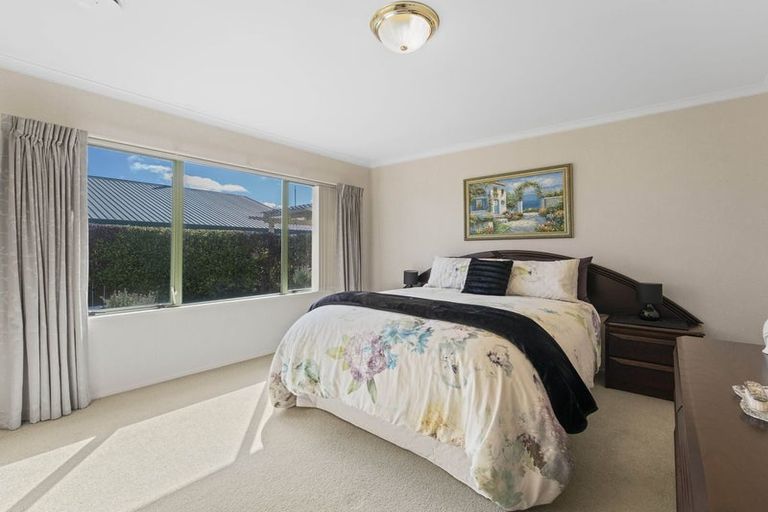 Photo of property in 76 Birch Street, Hilltop, Taupo, 3330